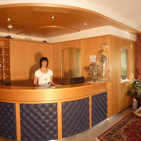 Hotel Klausberg Cadipietra